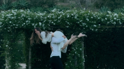 Madison Elle Beer Discord Server Banner